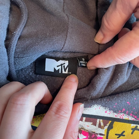 MTV Graffiti Logo Hoodie - Picture 2 of 2